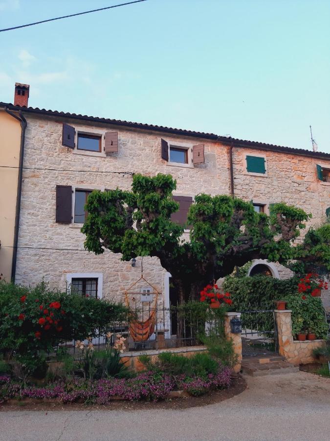 Casa Girasole Villa Buje Buitenkant foto
