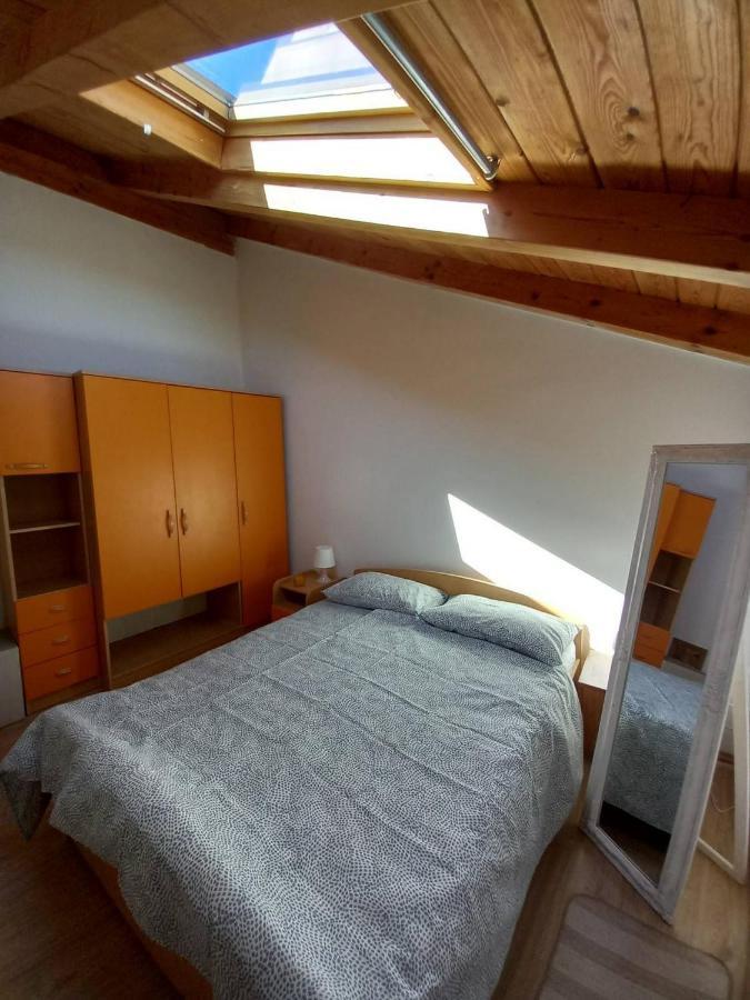 Casa Girasole Villa Buje Buitenkant foto